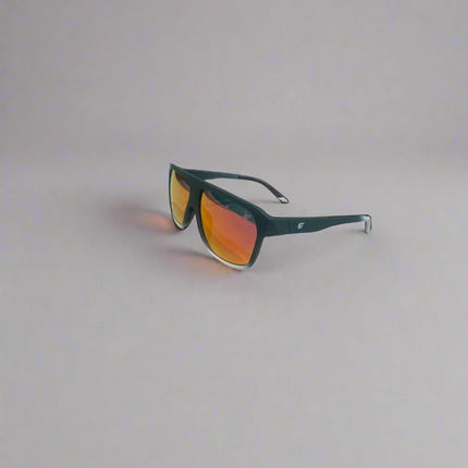 The Links. Green white fade. Sunset Revo Lens. Polarized