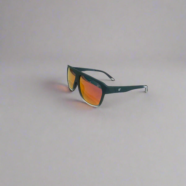 The Links. Green white fade. Sunset Revo Lens. Polarized