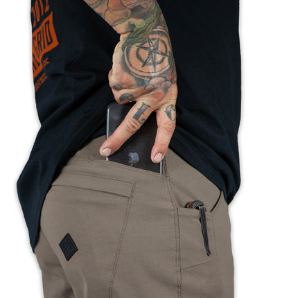 Lancer Standard Fit Pant - Deadwood