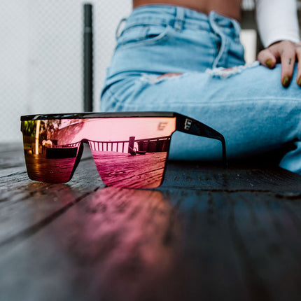 Afterhour gloss black frame/spectrum lens